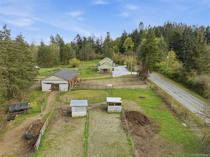Property Photo:  4425 Telegraph Rd  BC V0R 1N2 