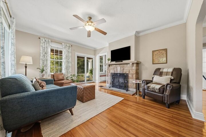 Property Photo:  9735 McCutcheon Ave  PA 15237 