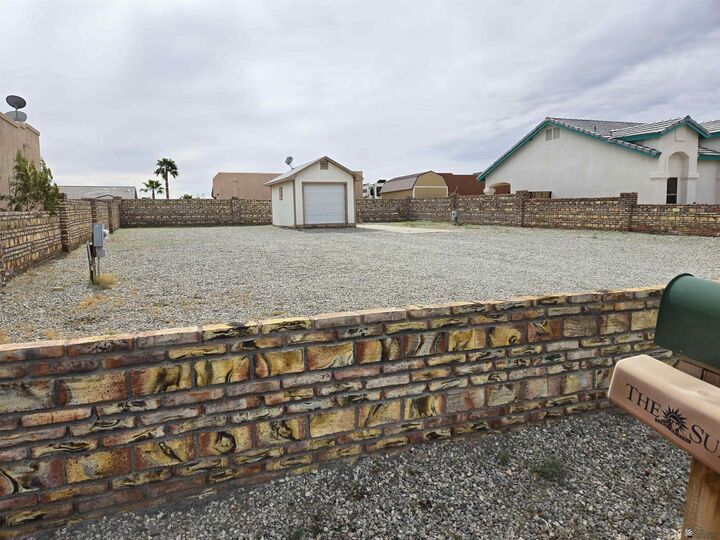 Property Photo: 14407 E 53 Ln AZ 85367