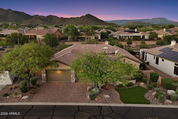 Property Photo:  1958 W Wayne Lane  AZ 85086 