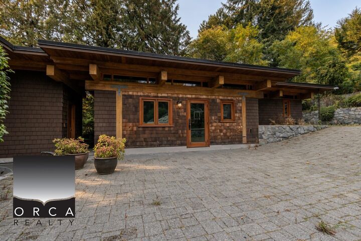 Property Photo:  5363 Kew Cliff Road  BC V7W 1M3 