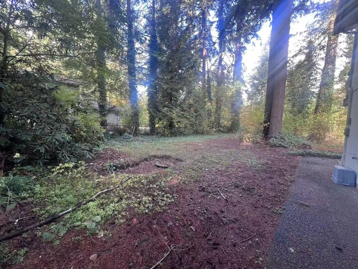 Property Photo:  14340 28 Avenue  BC V4P 2H1 