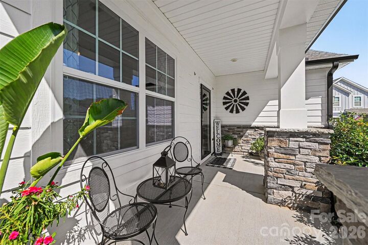 Property Photo:  2703 Wedgewood Court  NC 28037 