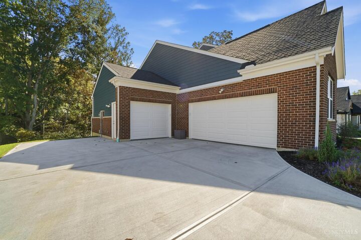 Property Photo: 3807 Sturbridge Way OH 45245