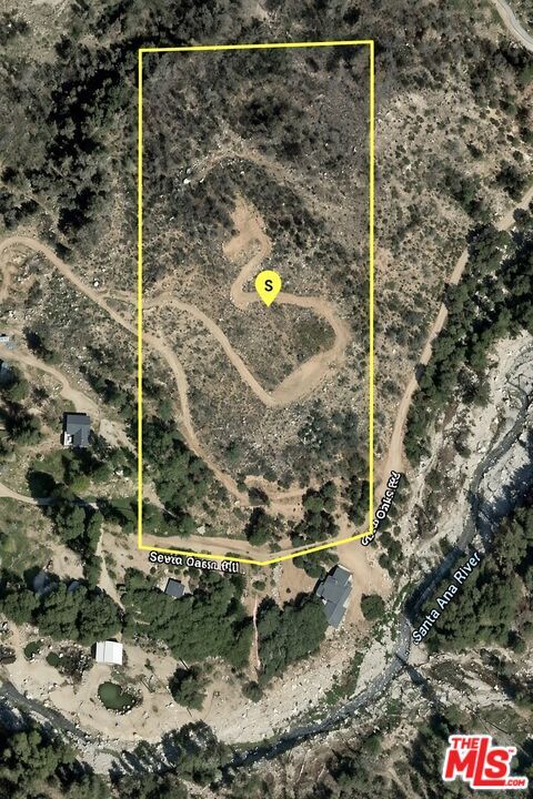Property Photo:  38900 7 Oaks Rd  CA 92305 