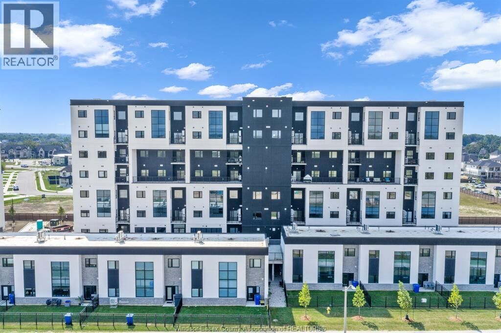Property Photo: 4300 Laurier Parkway 479 ON N9H 0R1