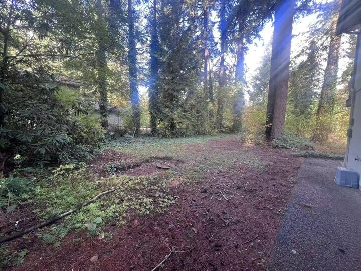 Property Photo:  14340 28 Avenue  BC V4P 2H1 