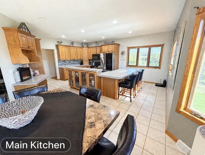 Property Photo:  28385 400th Street  IA 52031 