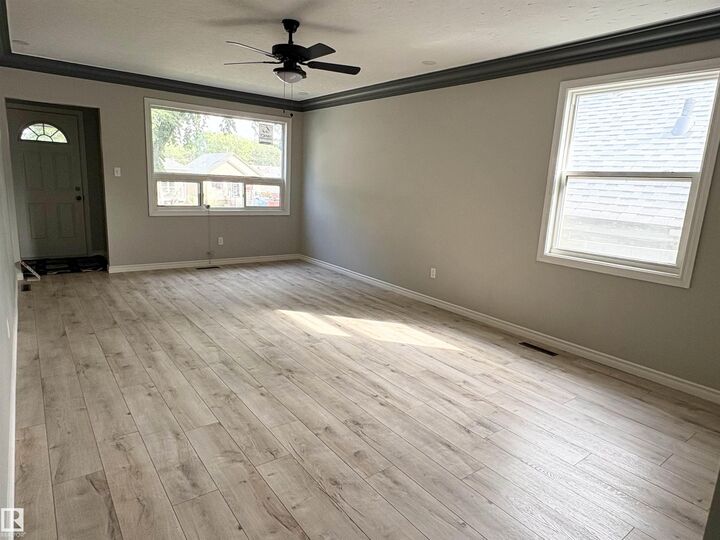 Property Photo:  12764 118 Street NW  AB T5E 5K8 