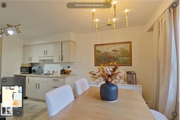 Property Photo: 7815 159 NW 109 AB T5R 2E1