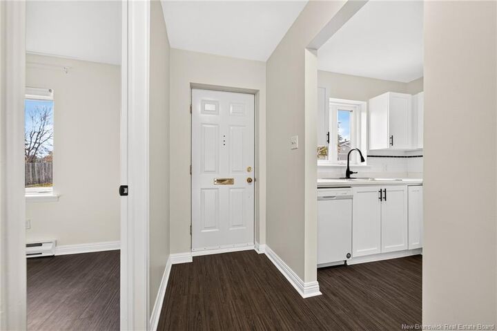 Property Photo:  84 Seaman Street 18  NB E1A 4B6 