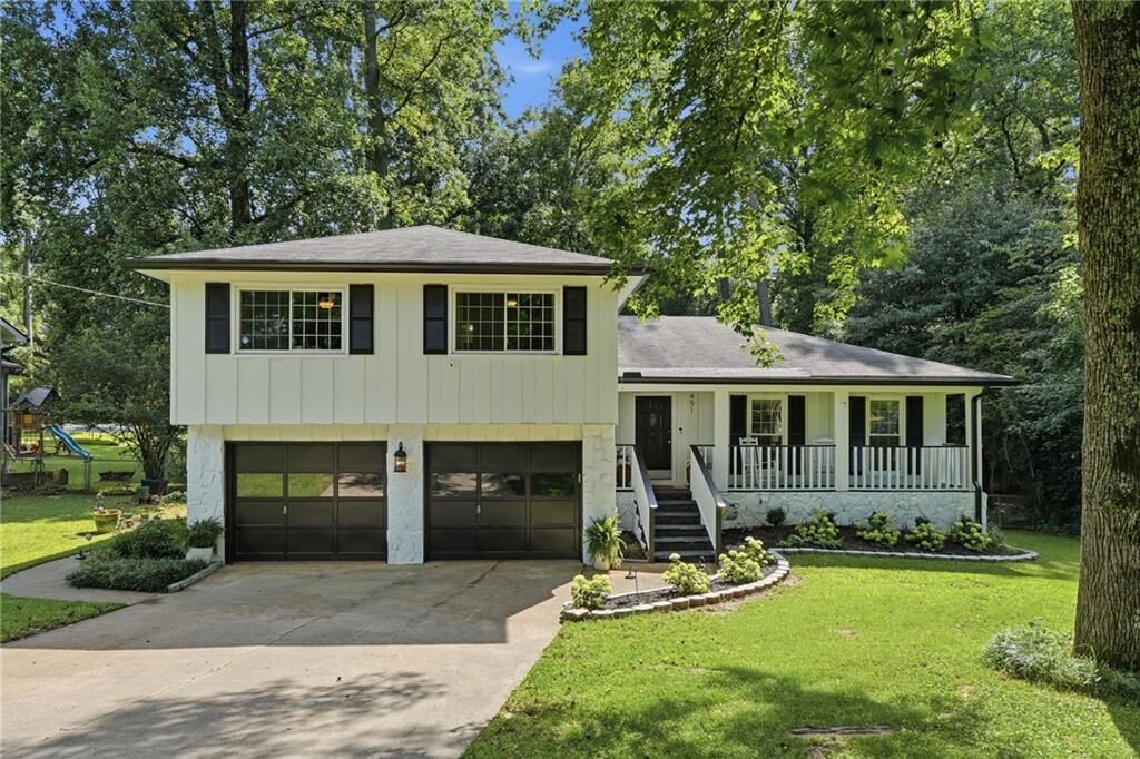 Property Photo: 451 Little John Dr NW GA 30047