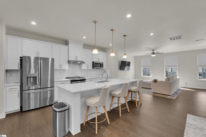 Property Photo:  28 Questover Drive  SC 29607 
