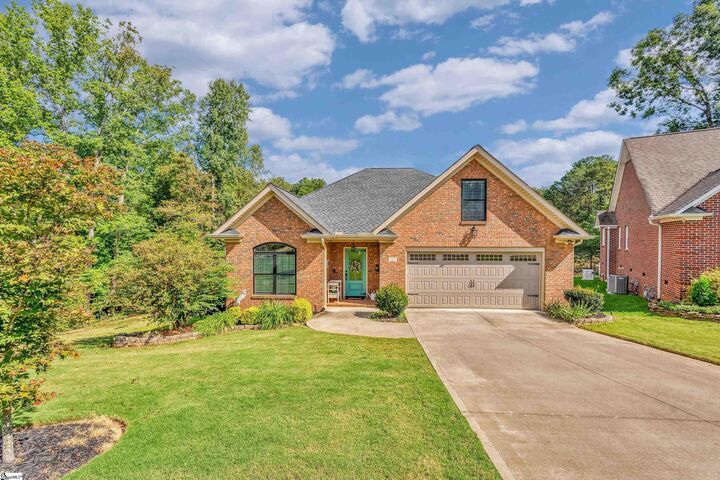 Property Photo:  157 Hidden Ridge Drive  SC 29301 