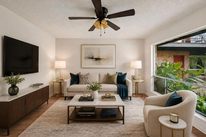 Property Photo: 1849 Marshall Street 9 TX 77098