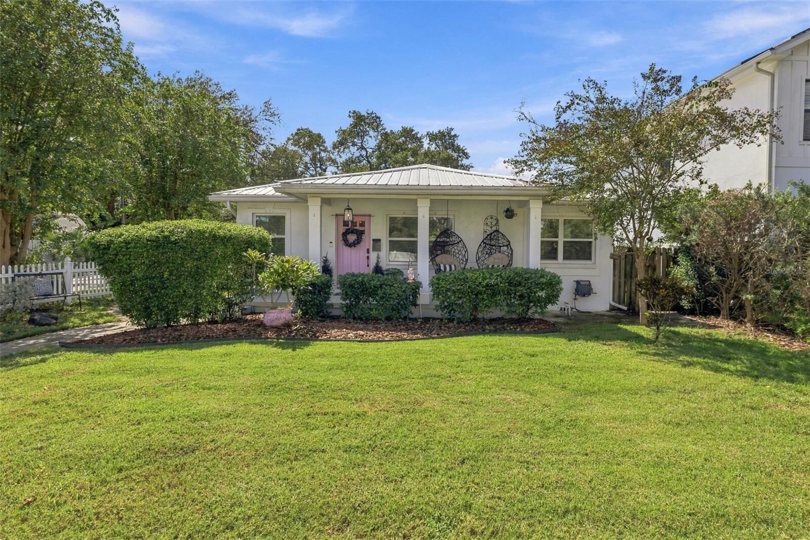 Property Photo:  4200 W Empedrado Street  FL 33629 