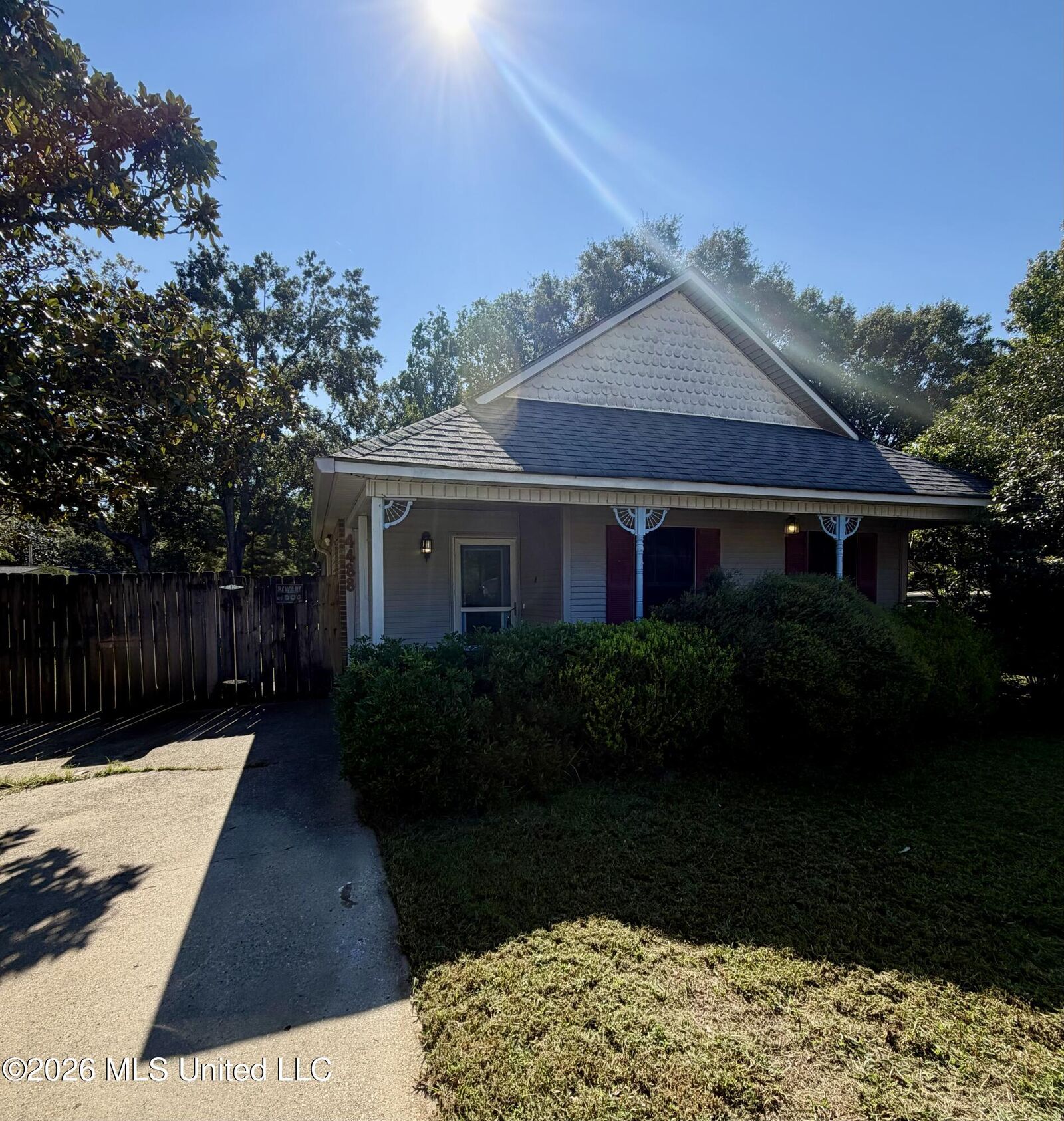 Property Photo:  4488 E Magnolia Cove  MS 39540 