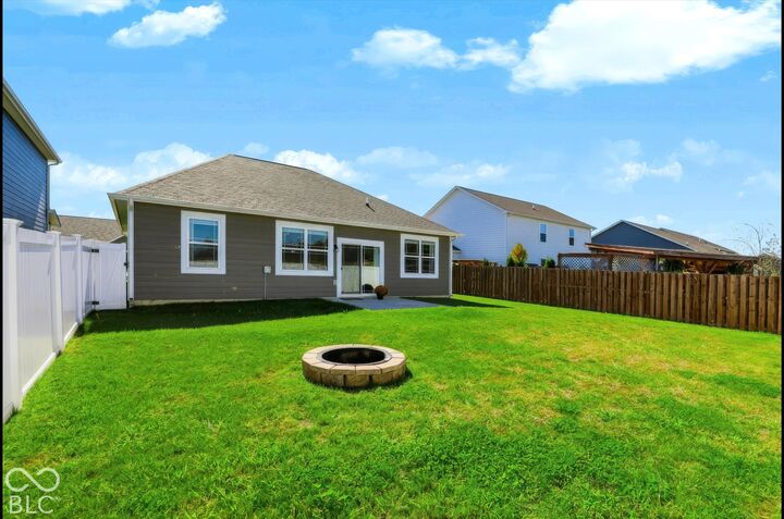 Property Photo:  134 Waterford Court  IN 46064 