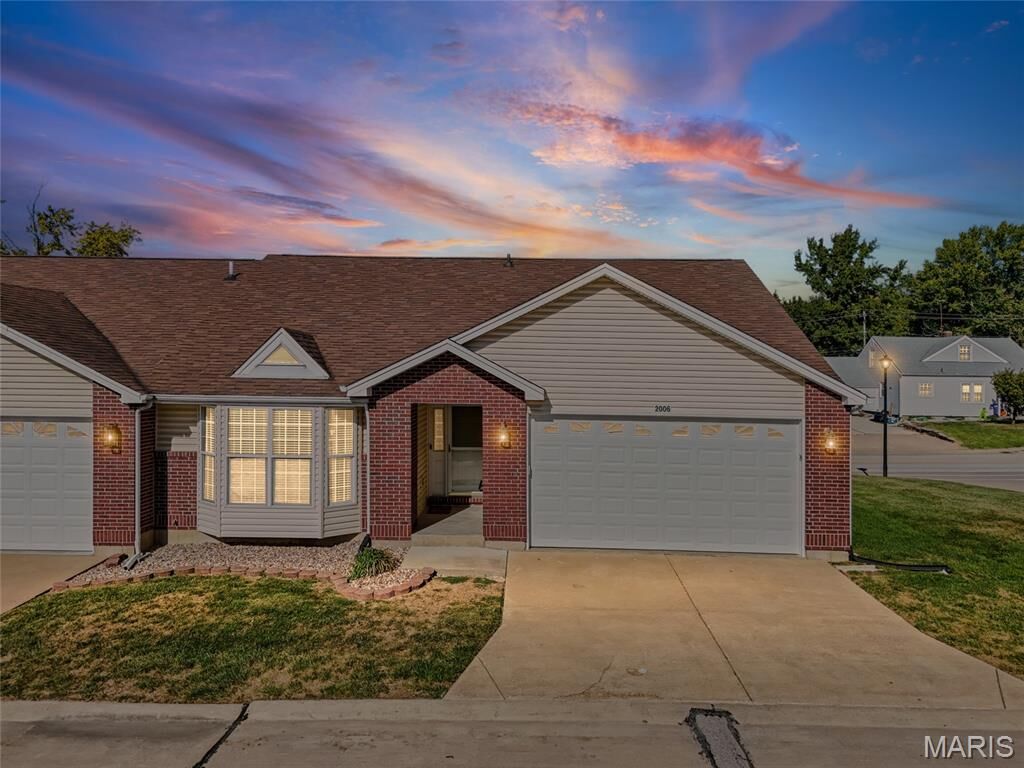 Property Photo: 2006 Chapel Hill Crossing MO 63376
