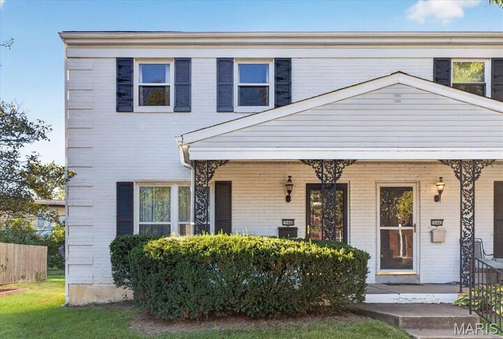 Property Photo:  10440 Willowdale Drive  MO 63146 