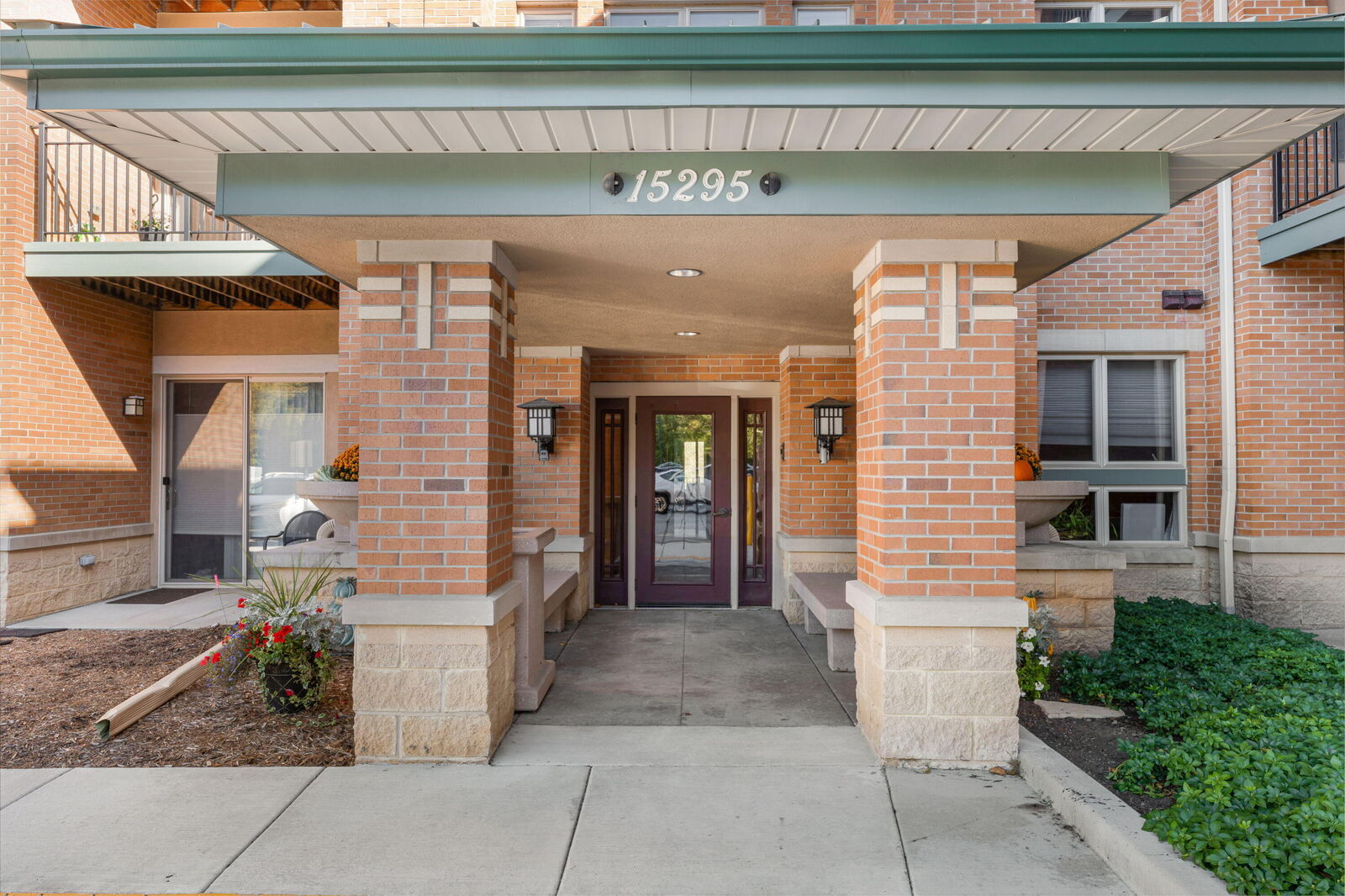 Property Photo:  15295 W Library Ln  WI 53151 