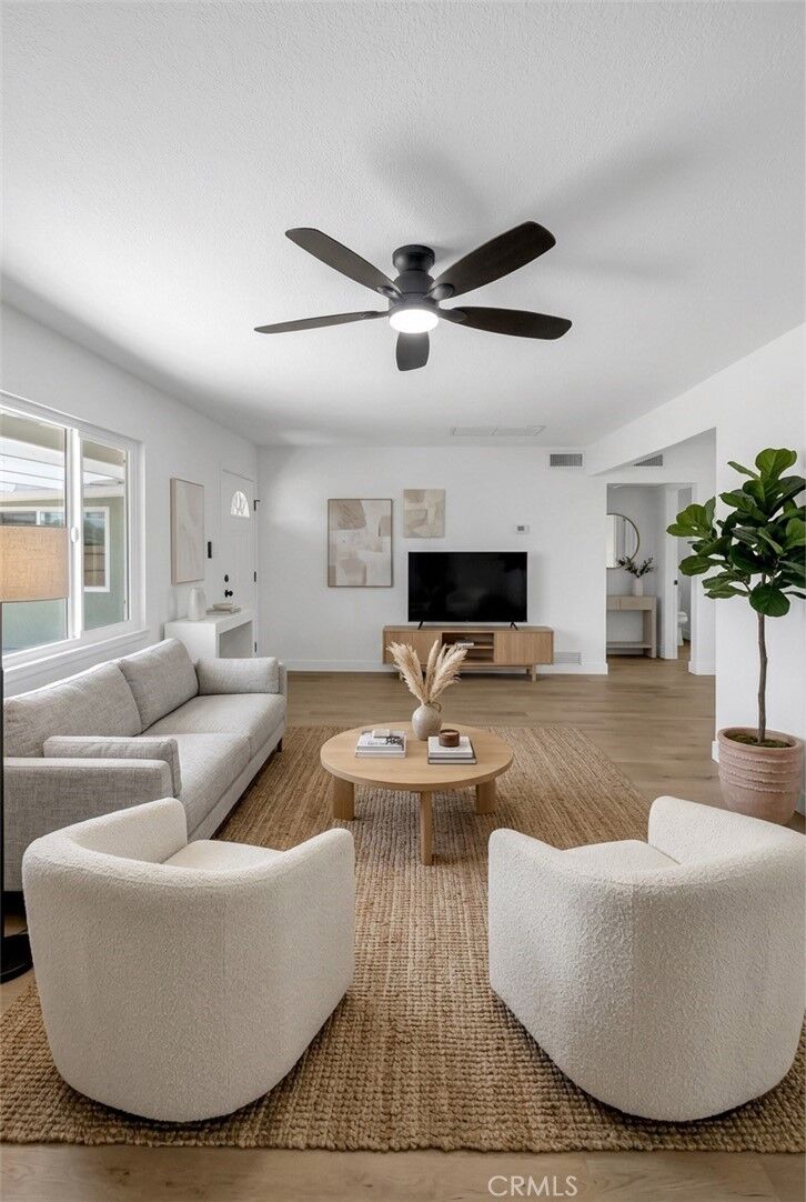 Property Photo:  530 Kelly  CA 92311 