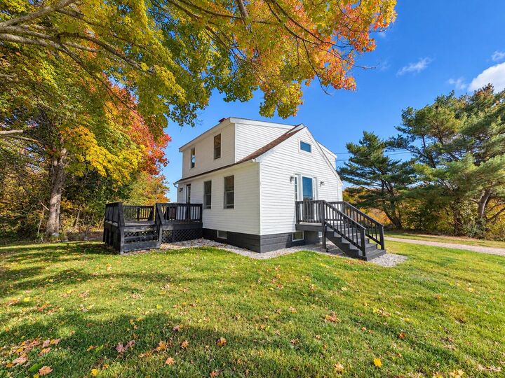 Property Photo:  185 Depot Road  ME 03903 
