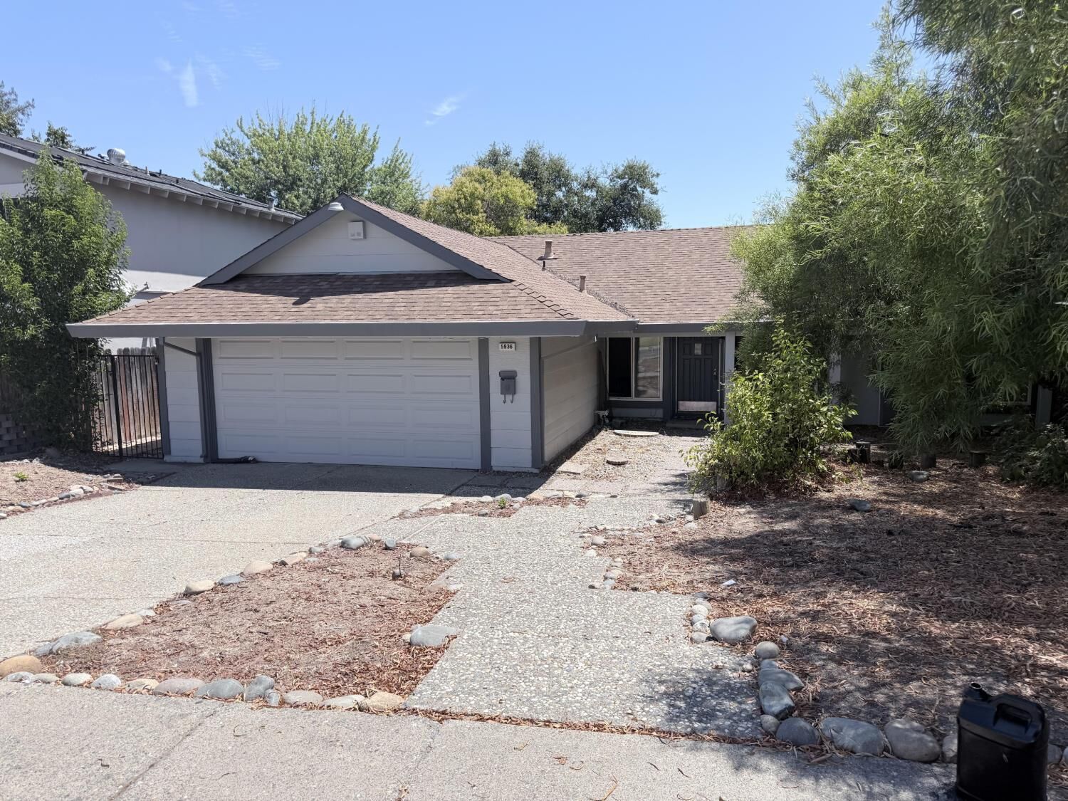 Property Photo:  5936 Yeoman Way  CA 95610 