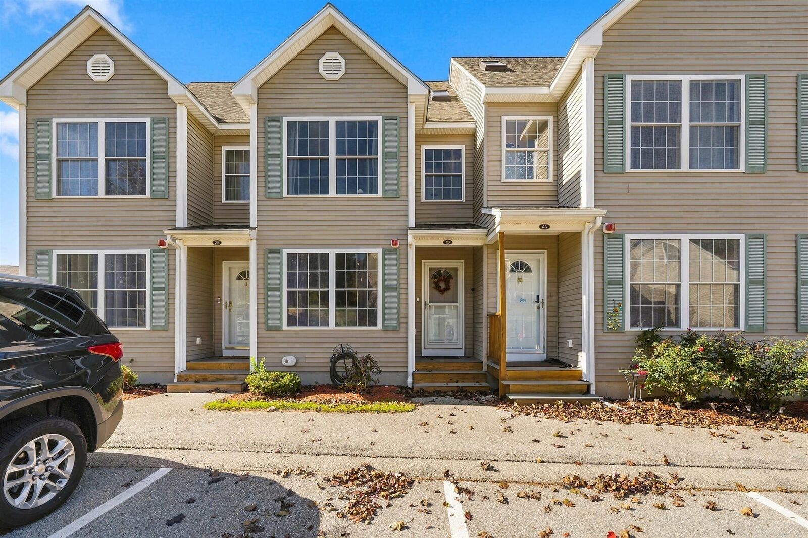 Property Photo:  2 Chandler Court  NH 03051 