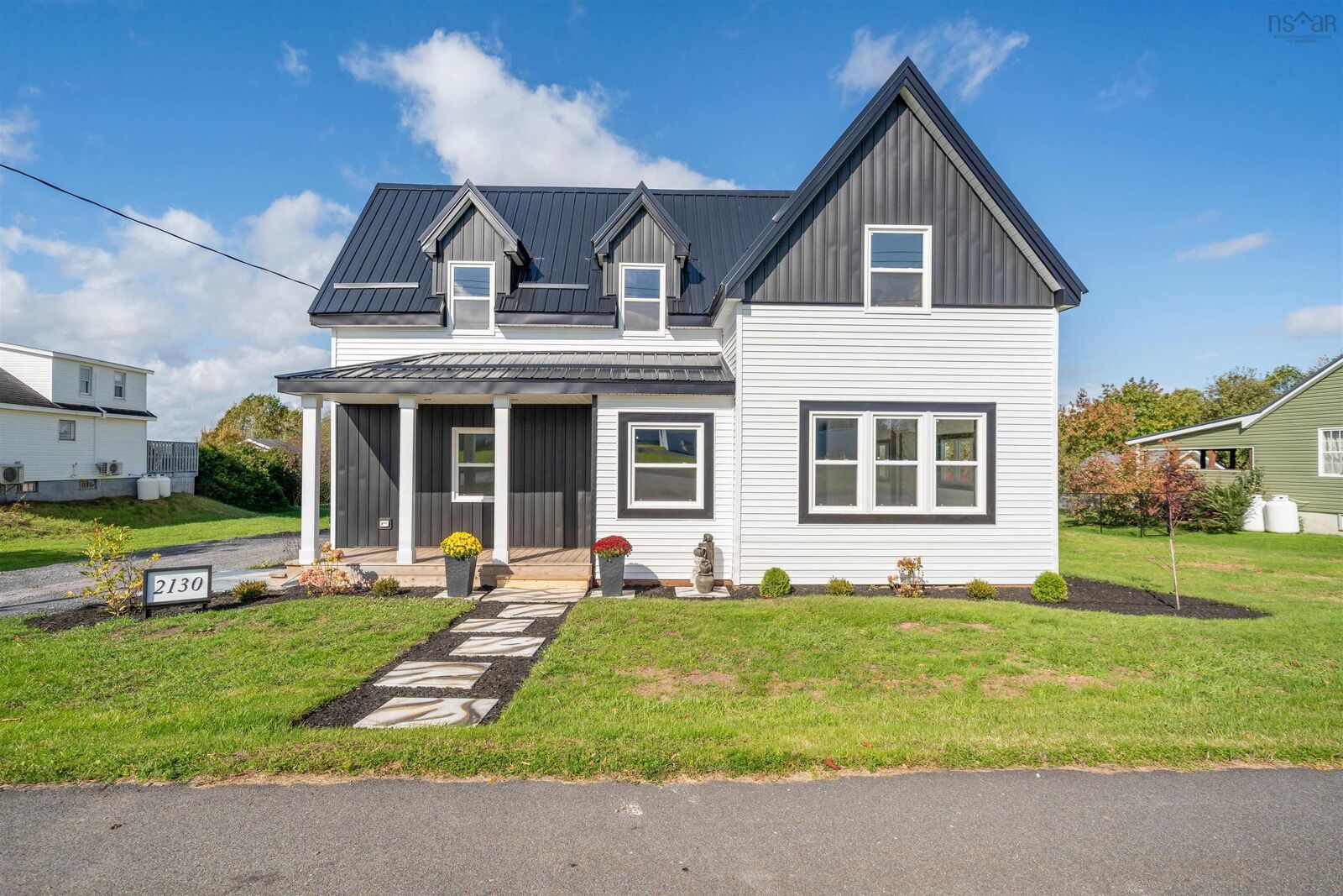 Property Photo:  2130 South Main Street  NS B0K 2A0 