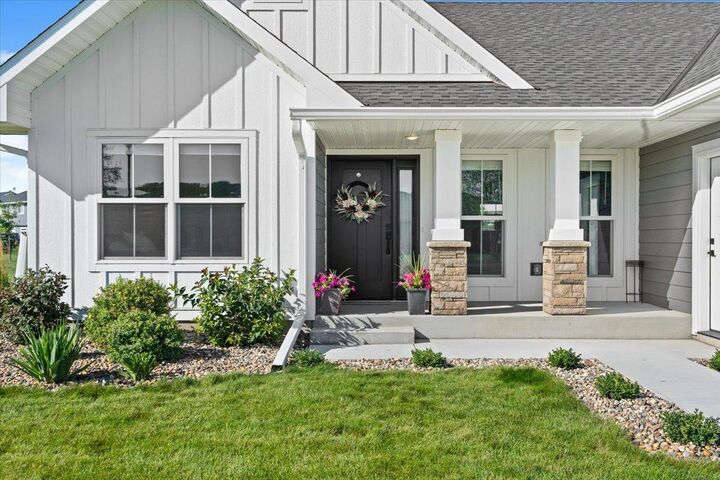 Property Photo: 2063 Sandstone Loop N MN 56377