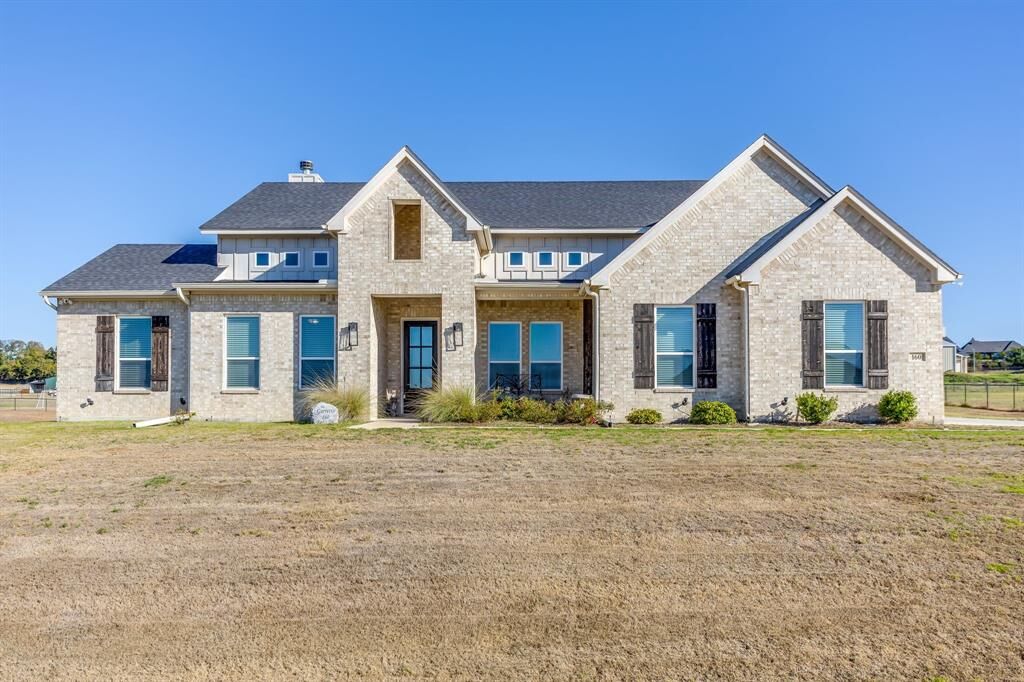 Property Photo:  160 Rocky Top Ranch Lane  TX 76020 
