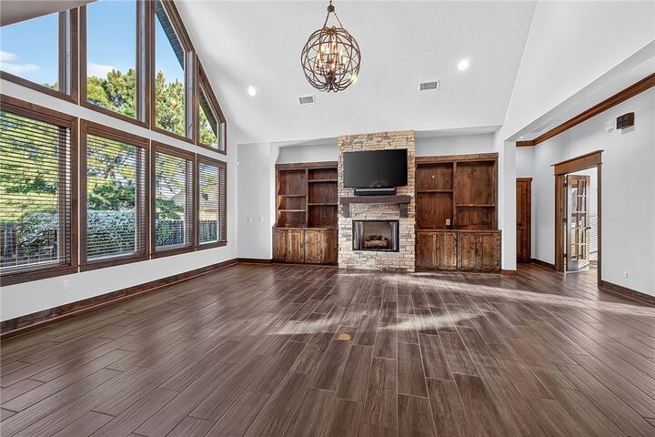 Property Photo:  238 Bella Toscana Street  AR 72762 