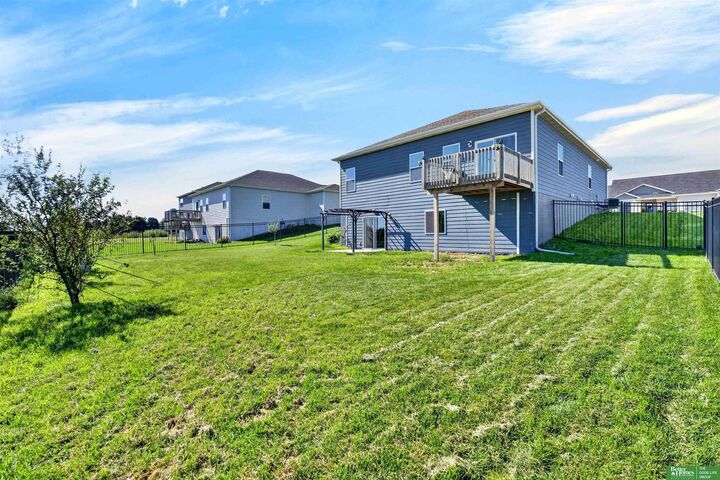 Property Photo:  12117 S 204th Avenue  NE 68028 