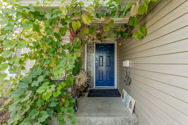 Property Photo:  705 Stoltz Court  BC V1X 7X7 