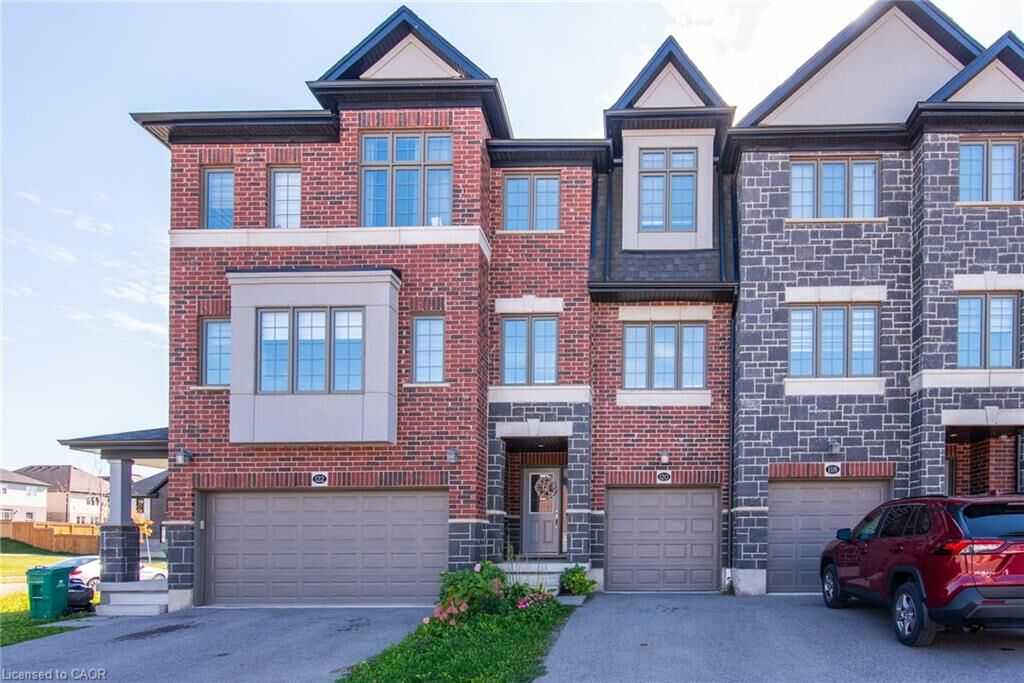 Property Photo:  120 Monarch Woods Drive  ON N2P 2N7 