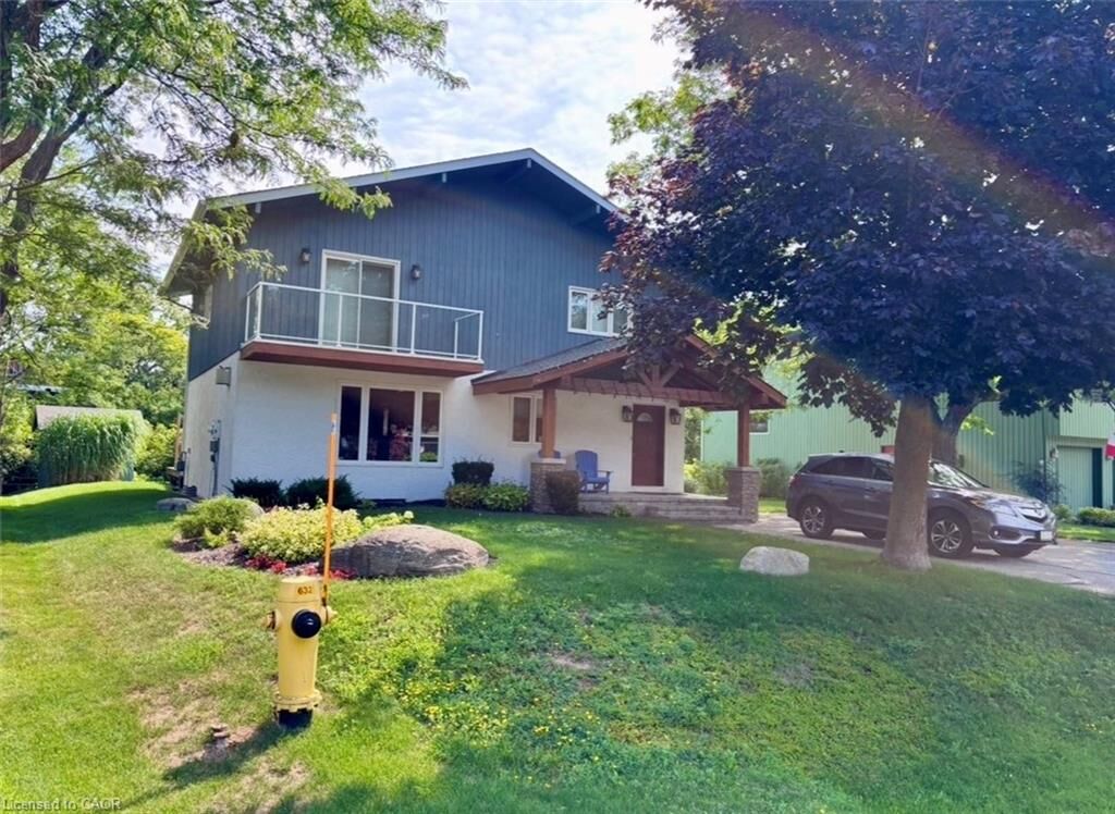 Property Photo: 136 Carmichael Crescent ON L9Y 0R3