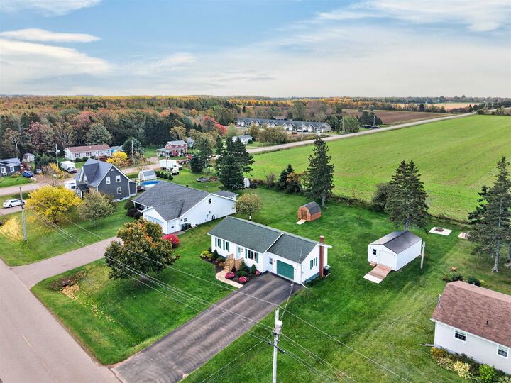 Property Photo:  108 Kelly Drive  PE C0B 1T0 