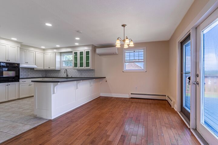 Property Photo:  324 Kinlock Road  PE C1B 2M6 