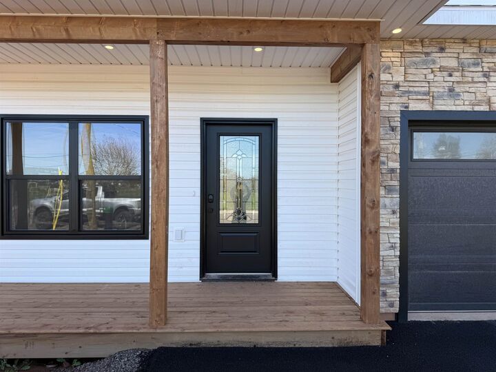 Property Photo:  37 Pope Avenue  PE C1A 6N3 