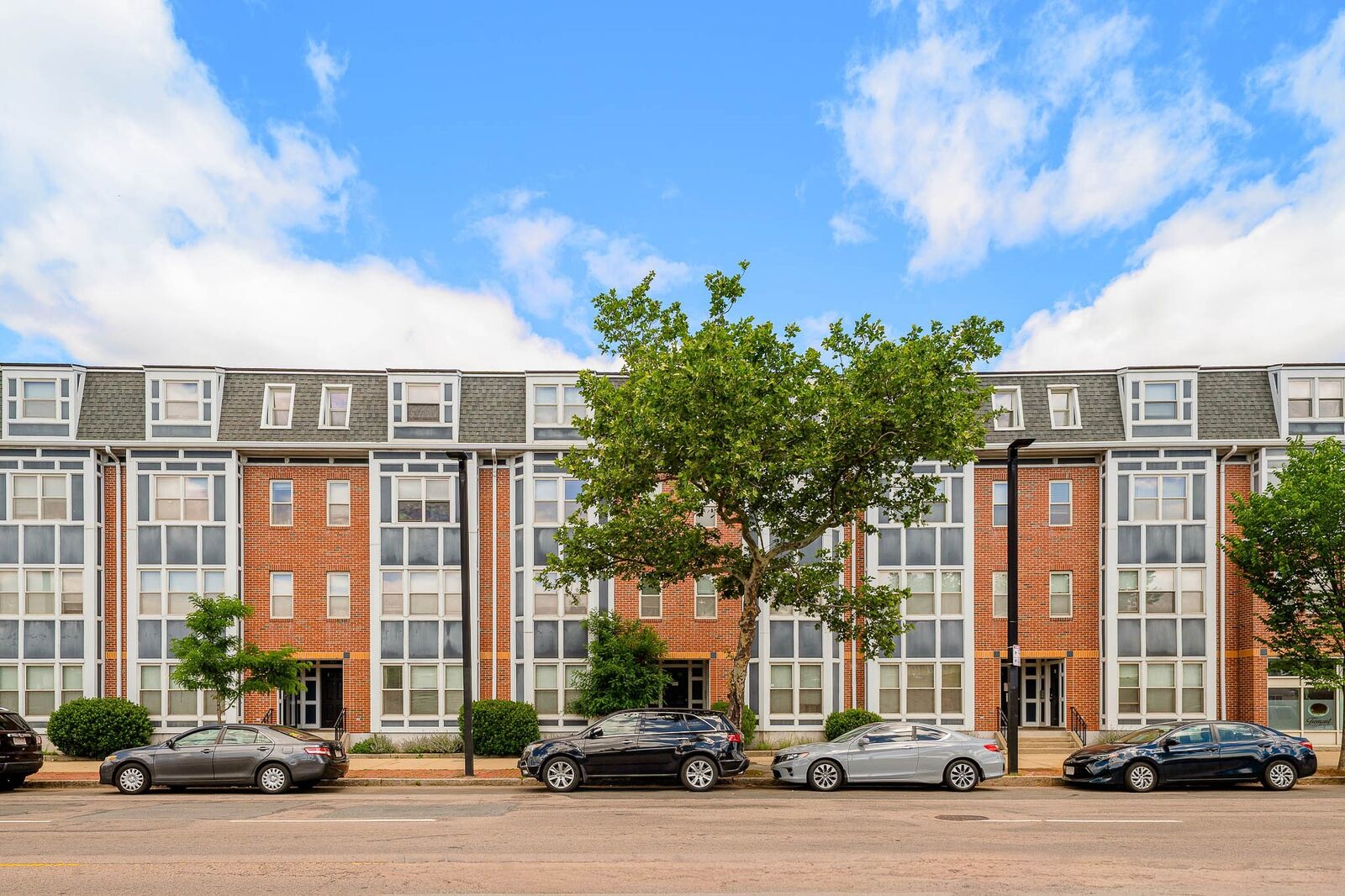 Property Photo:  955-1 Tremont St. 1  MA 02120 