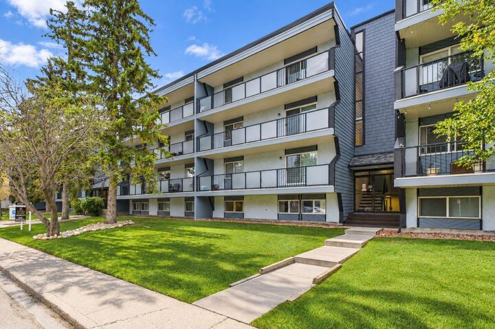 Property Photo: 617 56 Avenue SW 401 AB T2V 0G9