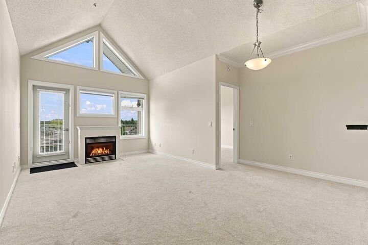 Property Photo:  11170 30 Street SW 302  AB T2W 6J2 