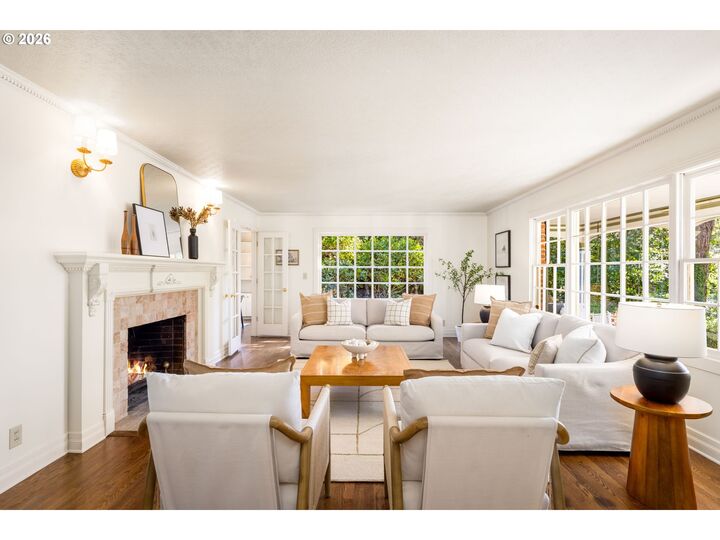 Property Photo:  7215 SW Gable Park Rd  OR 97225 