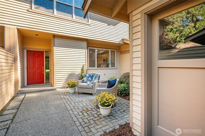 Property Photo:  9118  Gleneagle Drive 17  WA 98230 