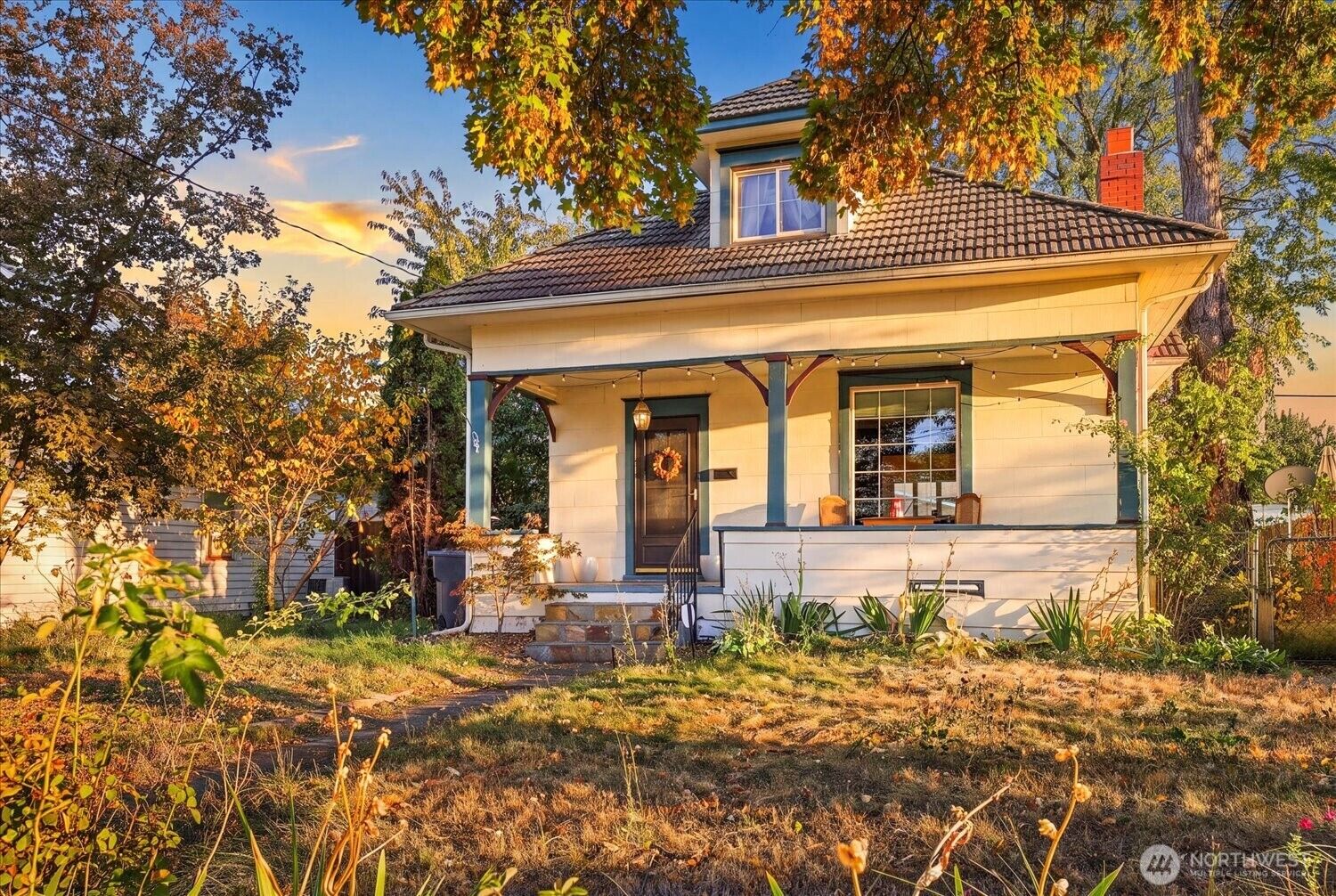 Property Photo:  620 E Sumach Street  WA 99362 
