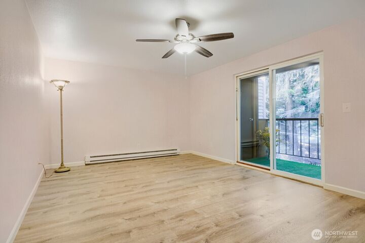 Property Photo: 7305 224th Street SW F6 WA 98026