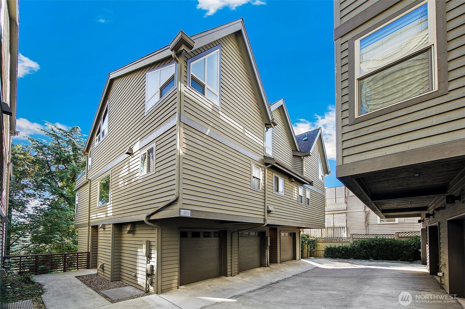 Property Photo:  1512  Taylor Avenue N C  WA 98109 