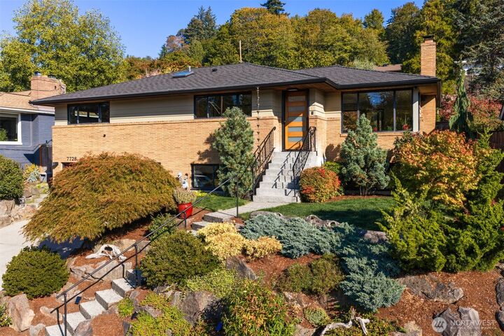 Property Photo: 7728 46th Avenue SW WA 98136
