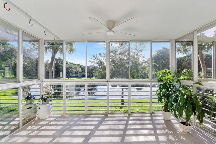 Property Photo: 4261 W Palm Aire Drive Unit 203 FL 33069